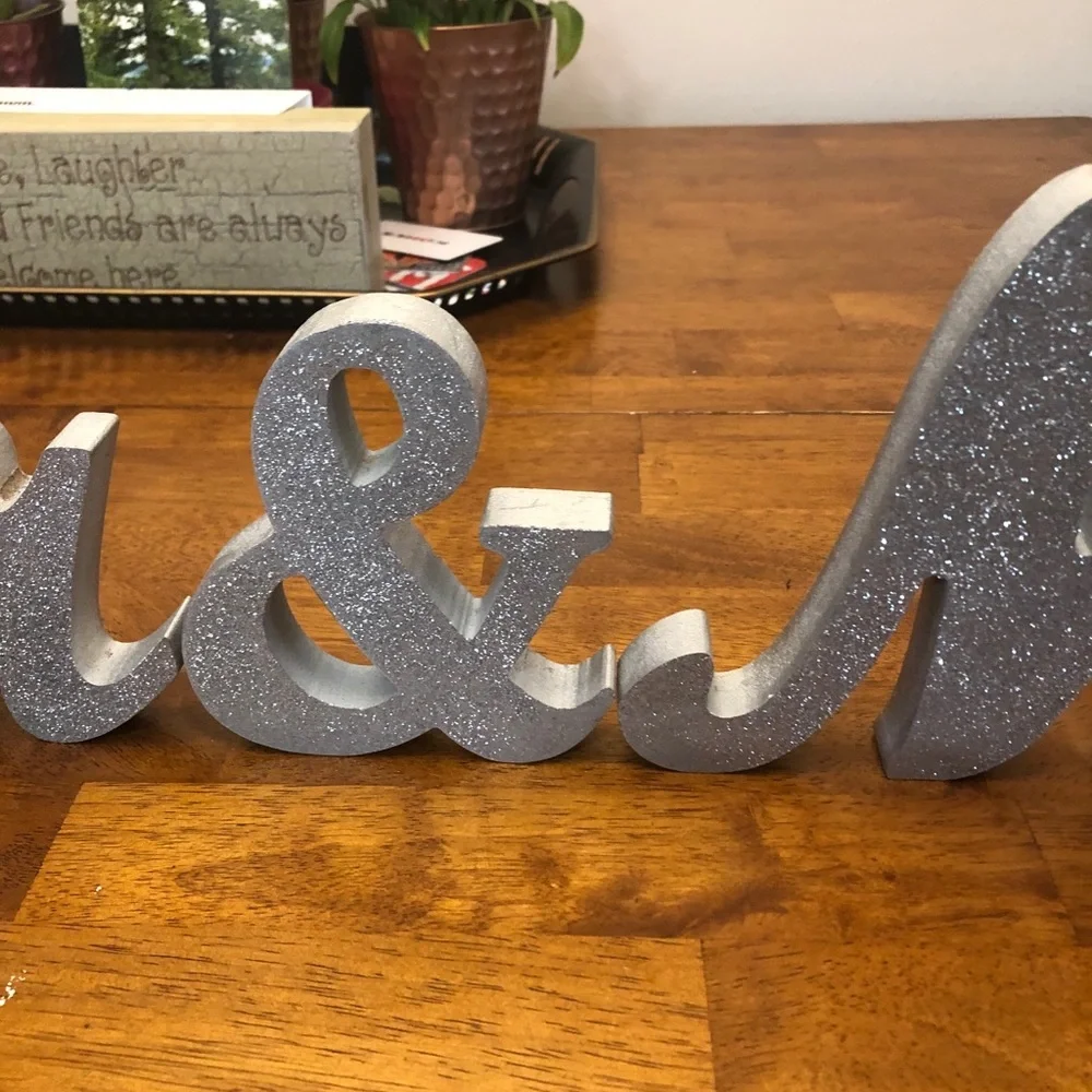 Wedding Table Decor Mr Mrs - Picture 3 of 4